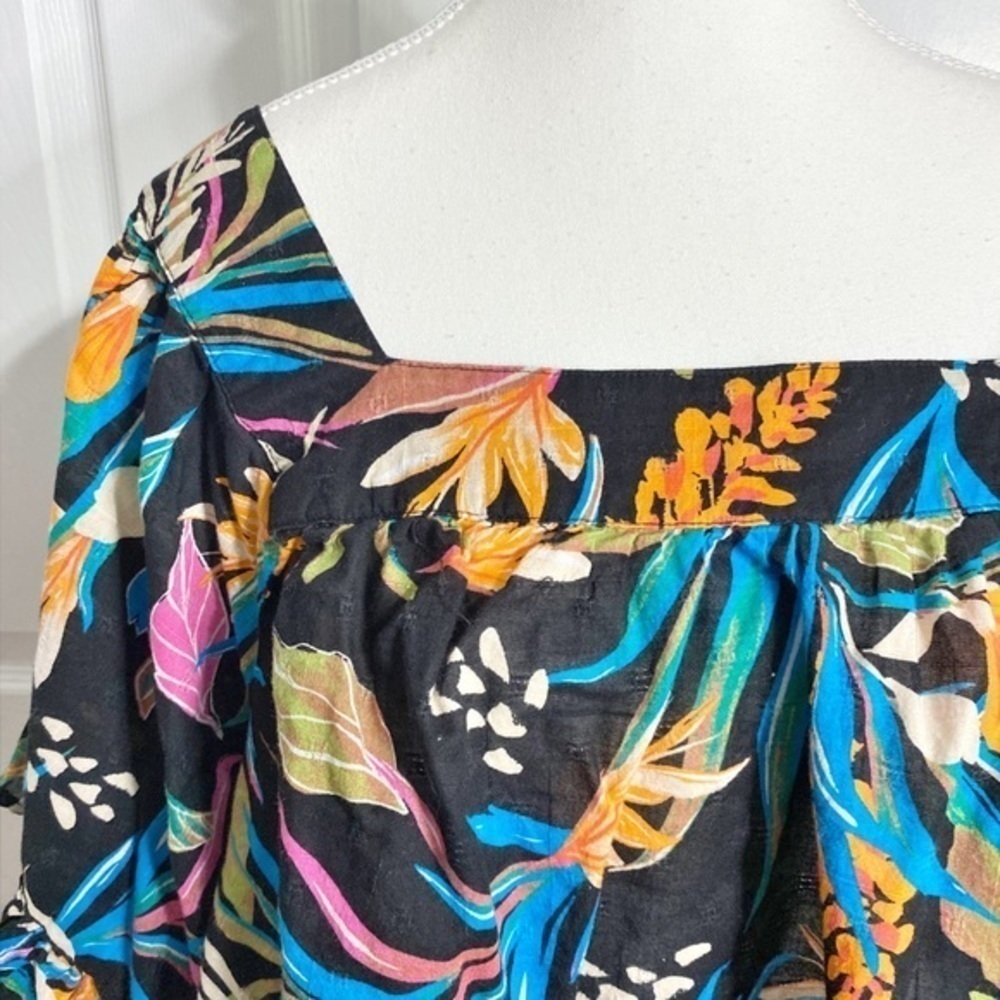 Terra & Sky Women Floral Square Neck Ruffle Sleeve Black artsy Top - Picture 3 of 11
